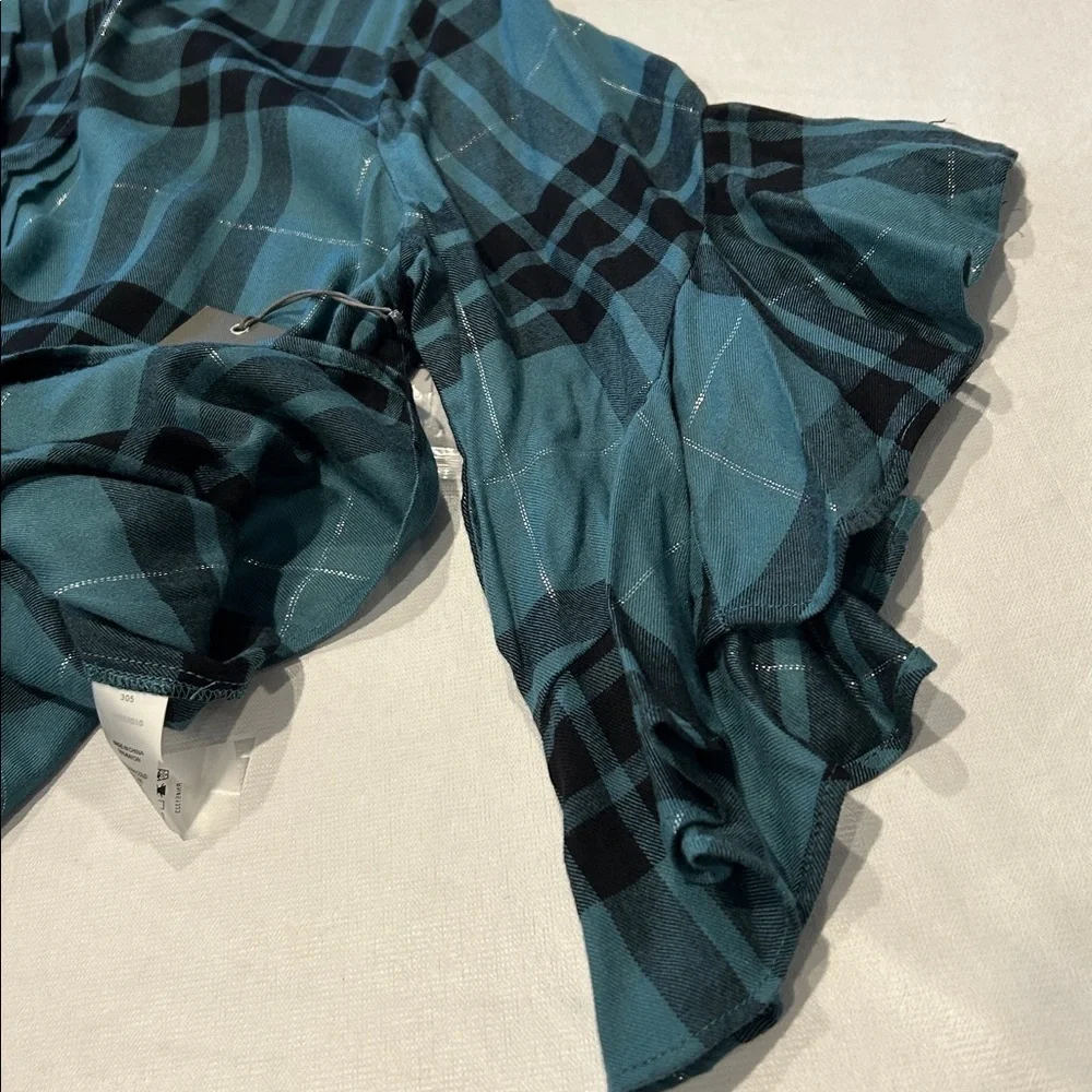 Vince Camuto Green and Black Plaid Flannel Blouse with Silver Threads Size Large